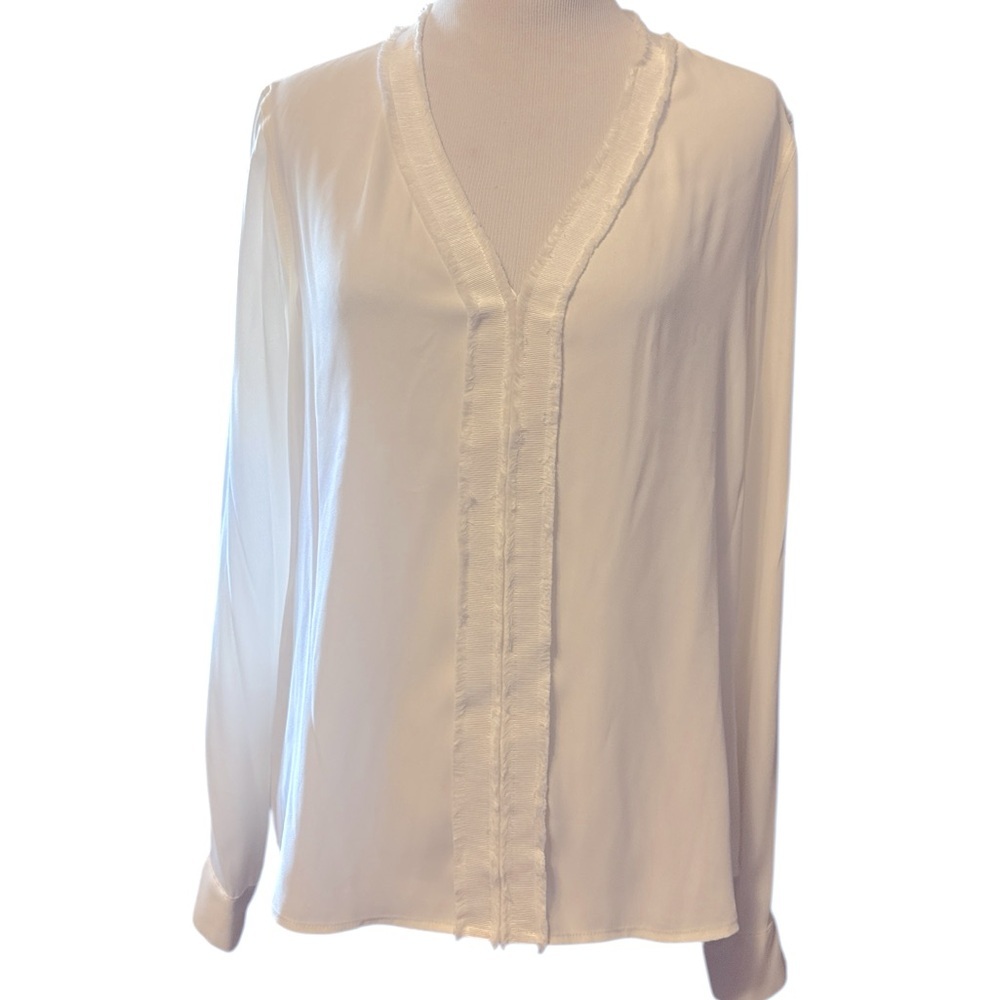 Anne Klein Elegant Cream Blouse, size 6, new